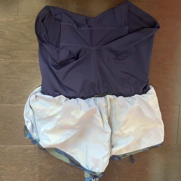 New Balance Green Camo Fully Lined Shorts NWOT - Picture 3 of 3